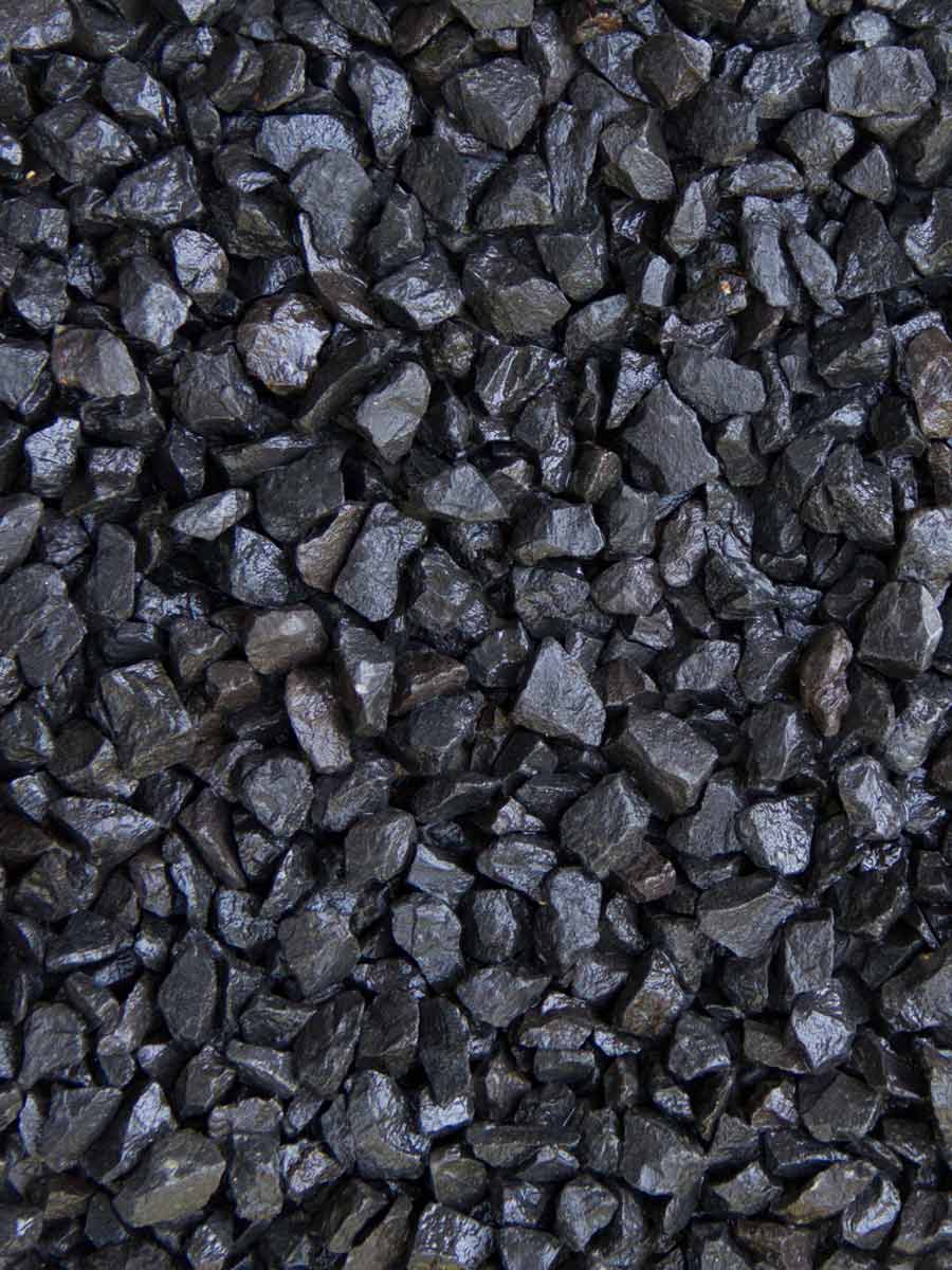 Basaltsplitt 5 - 8 mm naß