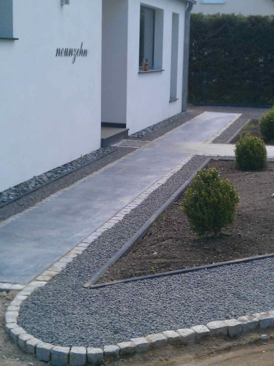 Basalt Splitt 8 - 16mm (verlegt)