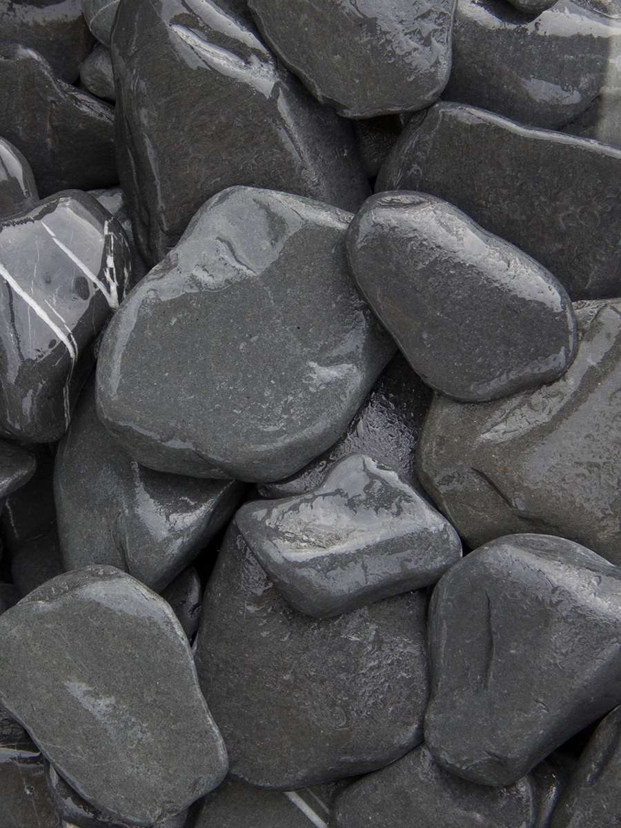 Flat Pebbles Schwarz 30 - 60mm naß