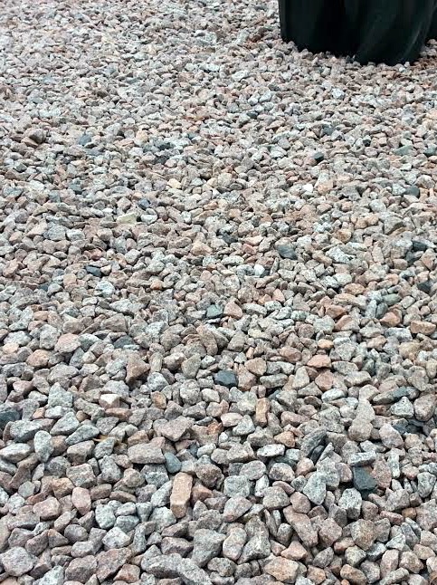 Schottischer Granitsplitt 8 - 16mm verlegt