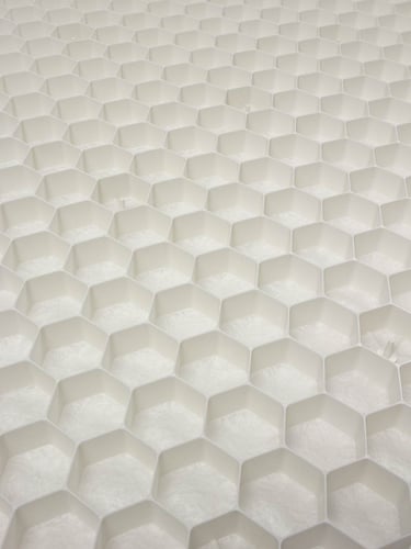 Zwei Paletten Kiesgitter EuroGravel PLUS Weiß (85,1m2)