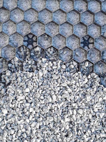 Zwei Paletten Kiesgitter EuroGravel PLUS Schwarz (85,1m2)