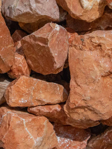 Marmor Rot Bruchsteine 40 - 80mm (4 - 8cm) (naß)