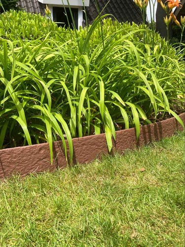 Multi-Edge Rasenkante ECO Rolle 10m Farbe Braun - Corten, 20cm Höhe verlegt